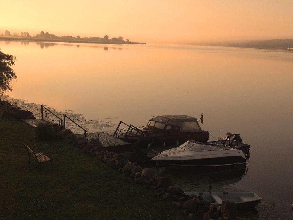 Guest House And Camping Юрмала Экстерьер фото